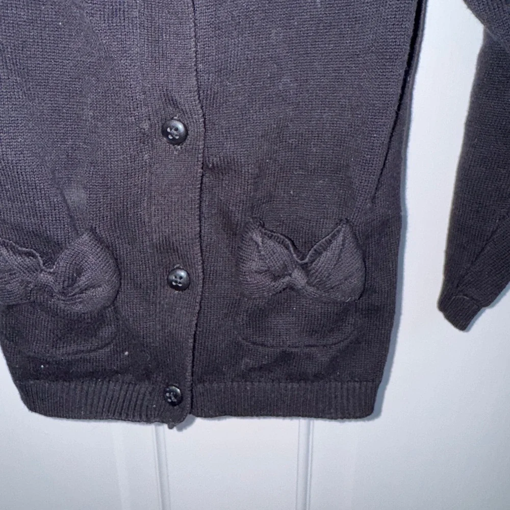 The Children's Place 2T Girls Black Knit Cardigan Sweater with Bows on Pockets